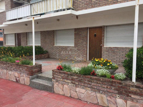 Imagen 2 de 11 de Apartamento En Venta Y Alquiler, Peninsula, Punta Del Este - Punta Del Este Peninsula