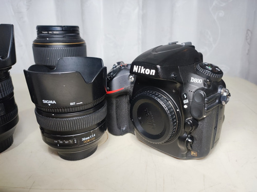 Camara Nikon D800-fullframe 