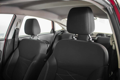 Imagen 8 de 9 de Ford Fiesta 2016