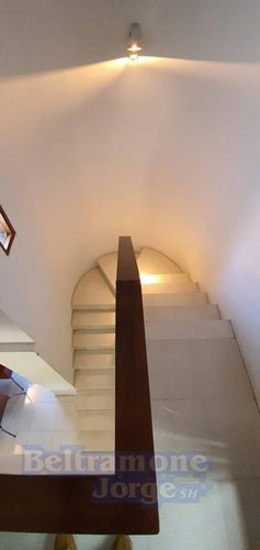 Excelente Casa De 3 Dormitorios En Venta En La Florida. Gran Jardín, Piscina Y Vista Parcial Río.