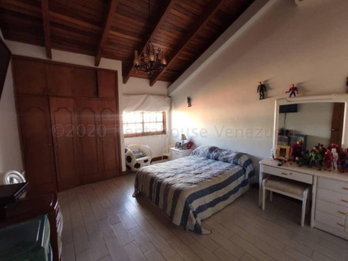 Imagen 4 de 30 de Casa En Venta En El Pedregal Barquisimeto, Piscina, Sauna, Jacuzzi Y Un Gran Vestier, Cod 22-4779, Inf 04245943684, J20