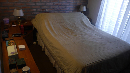 Dueño Vende Ph Independiente Con Pileta Semiclimatizada, Cochera, 5 Dormitorios, Quincho, Parrilla, Jardín, Patio, 8,66 Mts De Balcón, 2 Habs En Pb Y 3 En 1° C/espacio Aéreo, Coghlan Al Cfte-fte