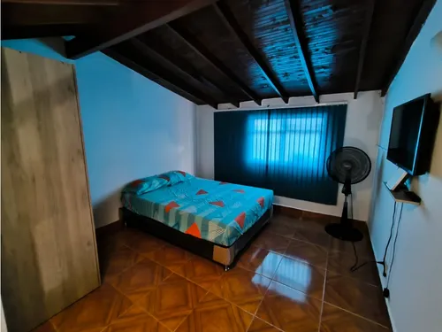 Vendo Apartamento En Laureles, La Almeria