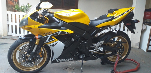 Yamaha Yzf R1