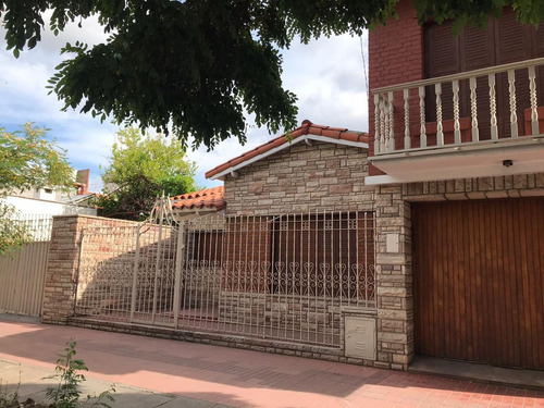 Importante Casa Centrica En Venta _ San Rafael Mendoza