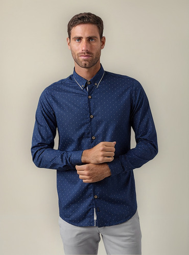Camisa Manga Larga Cuello Button Down Slim Fit Azul E.