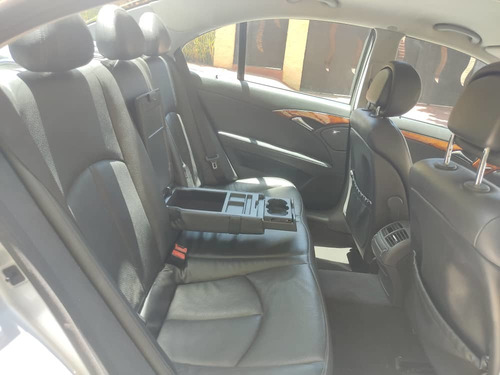 Mercedes Benz E-280 E-280