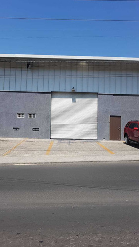 Imagen 1 de 5 de Bodega Renta 250 M2 Seguridad Trifásica Plateros