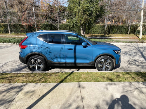 Volvo XC40 B4 Plus 2.0