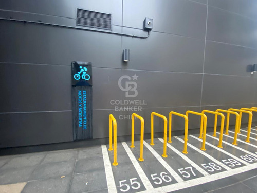 Oficina Planta Libre En Plaza Egaña