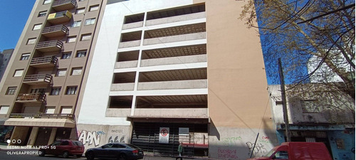 Imagen 2 de 10 de Edificio De Cocheras Alquiler Con Opción A Compra