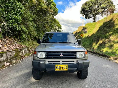 Mitsubishi Montero 2010 4x4