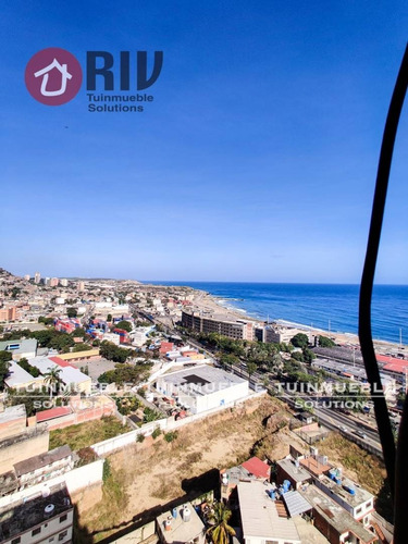 Venta - Apartamento En Maiquetía. Estado La Guaira.