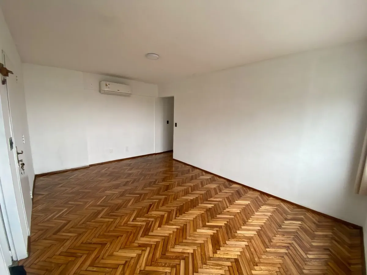 Dueño Alquila Apartamento Con Cochera En La Blanqueada · Foto 4