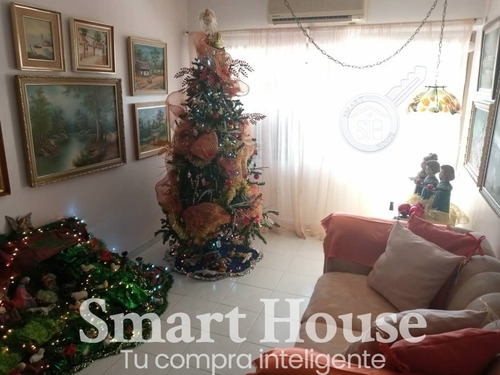 Smart House Vende Comodo Apartamento En La Barraca. Vfev10m