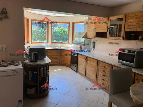Casa En Excelente Lugar