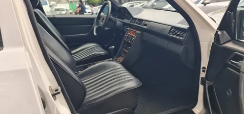 Mercedes Benz 230e 1988