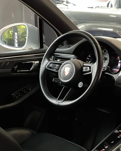 Porsche Macan S