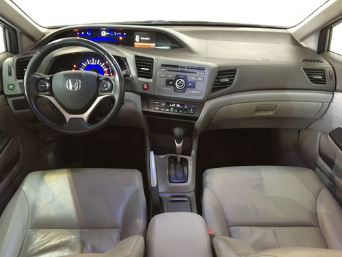 Imagem 5 de 10 de Civic Sedan Lxs 1.8 1.8 Flex 16v Aut. 4p