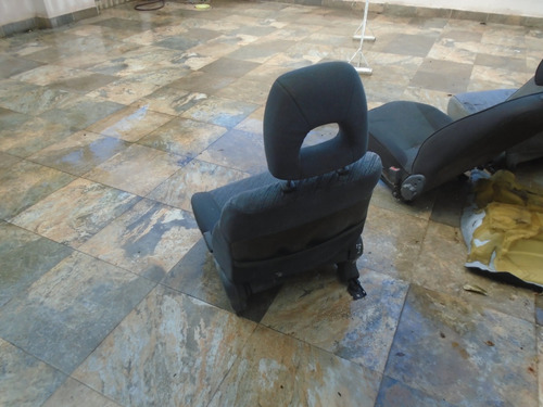 Vendo Asiento Delantero Derecho De Toyota Rav4 Año 1999