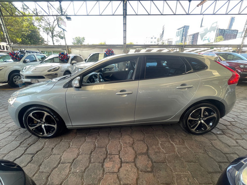 Volvo V40 1.6 Adittion T3 At