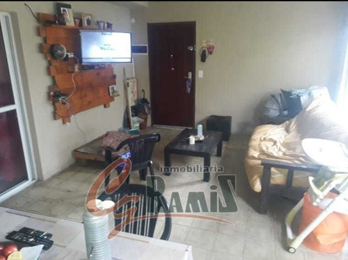 Imagen 4 de 14 de Casa + Departamento En Venta Saldan 1400 Ituzaingo