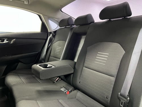 Kia Cerato EX 2.0 16V Flex Aut.