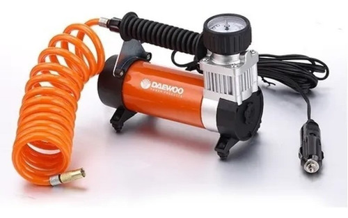 Imagen 6 de 10 de Compresor De Aire Portatil 12v Daewoo Aluminio + Maletin Kit