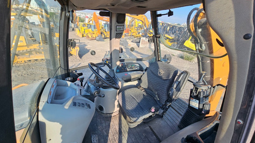 Retroexcavadora Case 580 Super N 4x4 Extension 2017