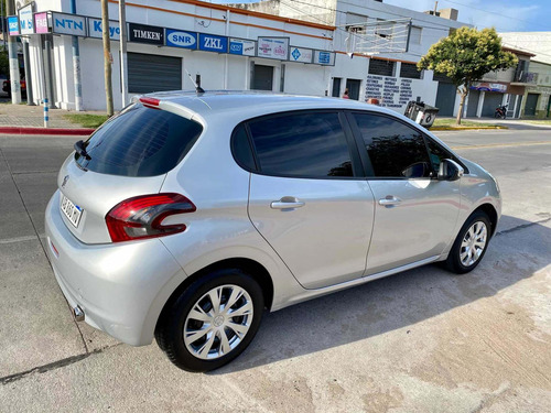 Peugeot 208 2017 1.5 Active