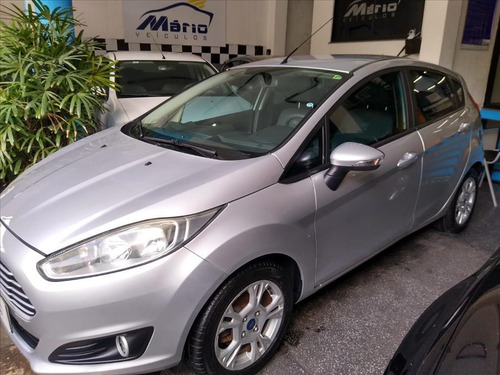 Imagem 1 de 10 de Fiesta 1.6 Se Hatch 16v Flex 4p Powershift