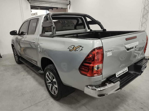 Toyota Hilux 2.8 Cd Srx 177cv 4x2 At 2018