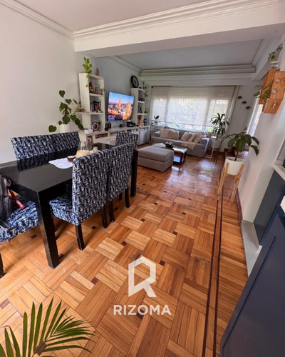 Casa 4 Amb Con Parque, En La Mejor Zona De La Lucila Y Listo Para Vivir.