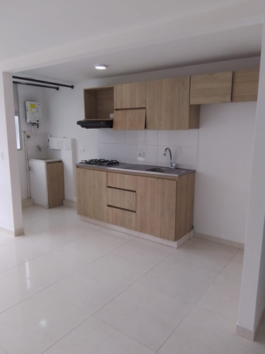 Apartamento En Venta  Navarra Bello (p)