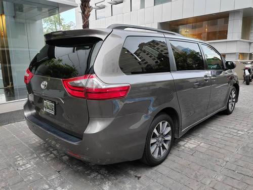 Toyota Sienna 3.5 Xle Piel At