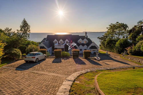 Casa, 5 Dormitorios, Punta Ballena, Venta Y Alquiler- Ref: 382