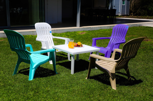 Mesa Plástica Ratona Exterior Para Niños Patas Desmontables