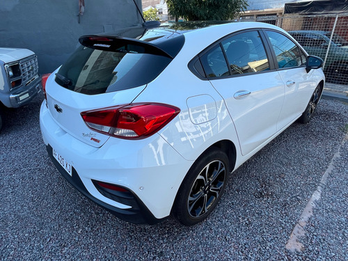 Chevrolet Cruze 5 1.4 Rs At 5 p