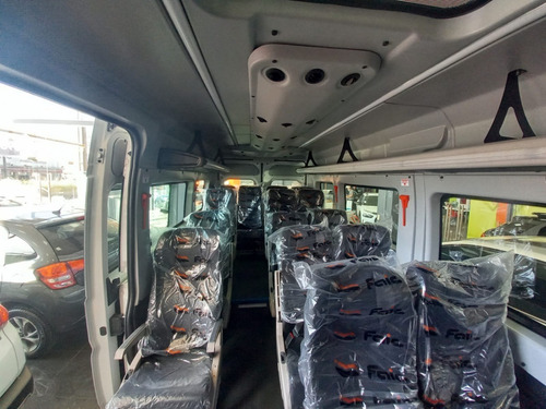 Imagen 3 de 20 de Citroën Jumper L3h2 Minibus 17+1 2022 ! (gdr)