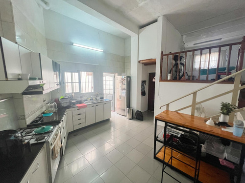 Casa Con Local En Pb