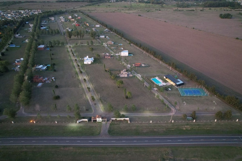 Lote En Venta Barrio Privado Pinares Del Sur Uf55