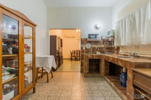 Venta Casa 2 Dormitorios Moreno Con Cochera