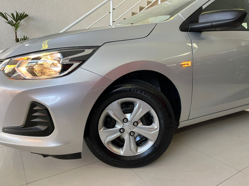 Chevrolet Onix 1.0 FLEX MANUAL