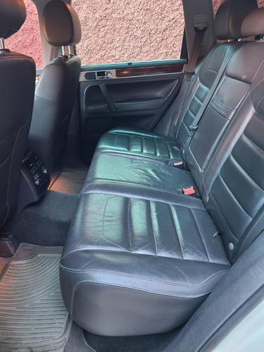 Volkswagen Touareg 4.2 V8 Tiptronic Climatronic 4x4 At