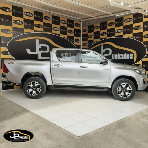 Imagem 2 de 9 de Toyota Hilux 2.8 Srx 4x4 Cd 16v Diesel 4p Automático