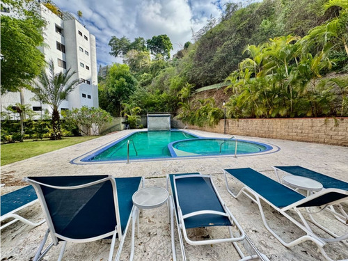 Se Alquila Apto 155m2 3h+s/4b/2p Colinas De Valle Arriba
