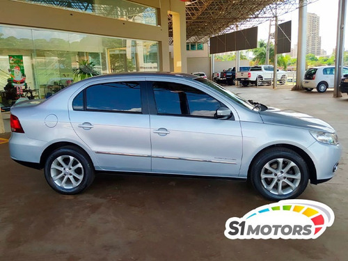 Imagem 4 de 15 de Volkswagen Voyage Comfortline 1.6 Prata 2011