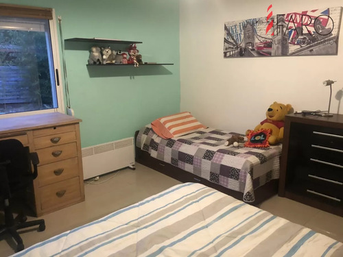 Casa En Barrio Privado En Jardines De Córdoba 4 Dormitorios Con Parrillero