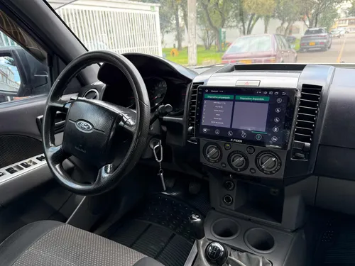 Ford Ranger 2.5 Diesel 4x4 XTL