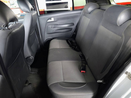 Imagem 8 de 10 de Volkswagen Fox 1.0 Mi Sunrise 8v Flex 4p Manual